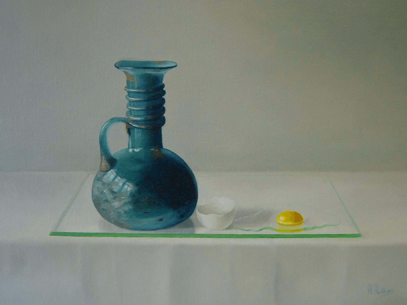 Romeins flesje en ei op glasplaat